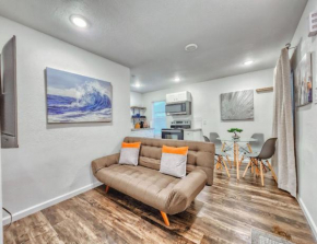 Cozy 1 Bed 1 Bath, Centrally Located, Self-check-in